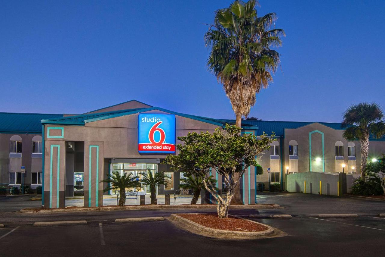 Studio 6 Pensacola, Fl - West I-10 Ferry Pass Exterior photo